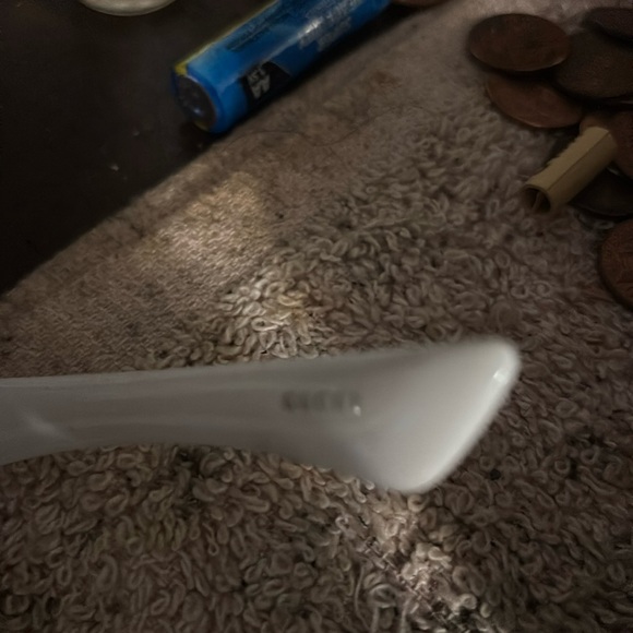 Gucci gucci , gorgeous white glasses , practically brand new worn a few times! - Picture 10 of 10